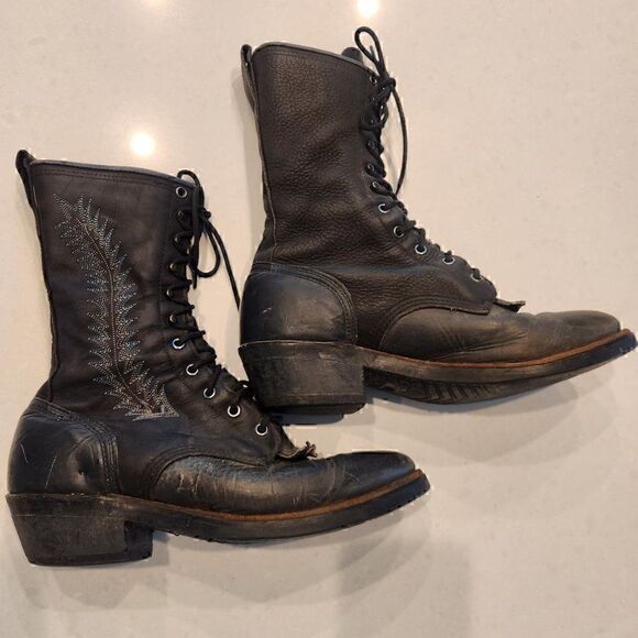 Abilene Boot Company vintage lace up packer boot. Size 9D
